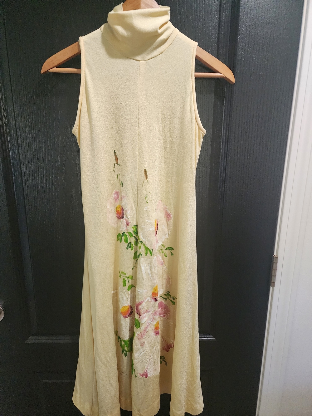 Vintage 1970's Sleeveless Very Light Yellow  Floral Turtleneck Dress